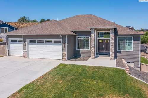 $720,000 - 5Br/4Ba -  for Sale in Richland South, Richland