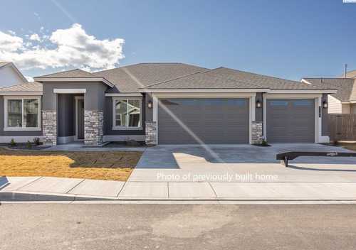 $689,900 - 3Br/2Ba -  for Sale in Richland North, Richland