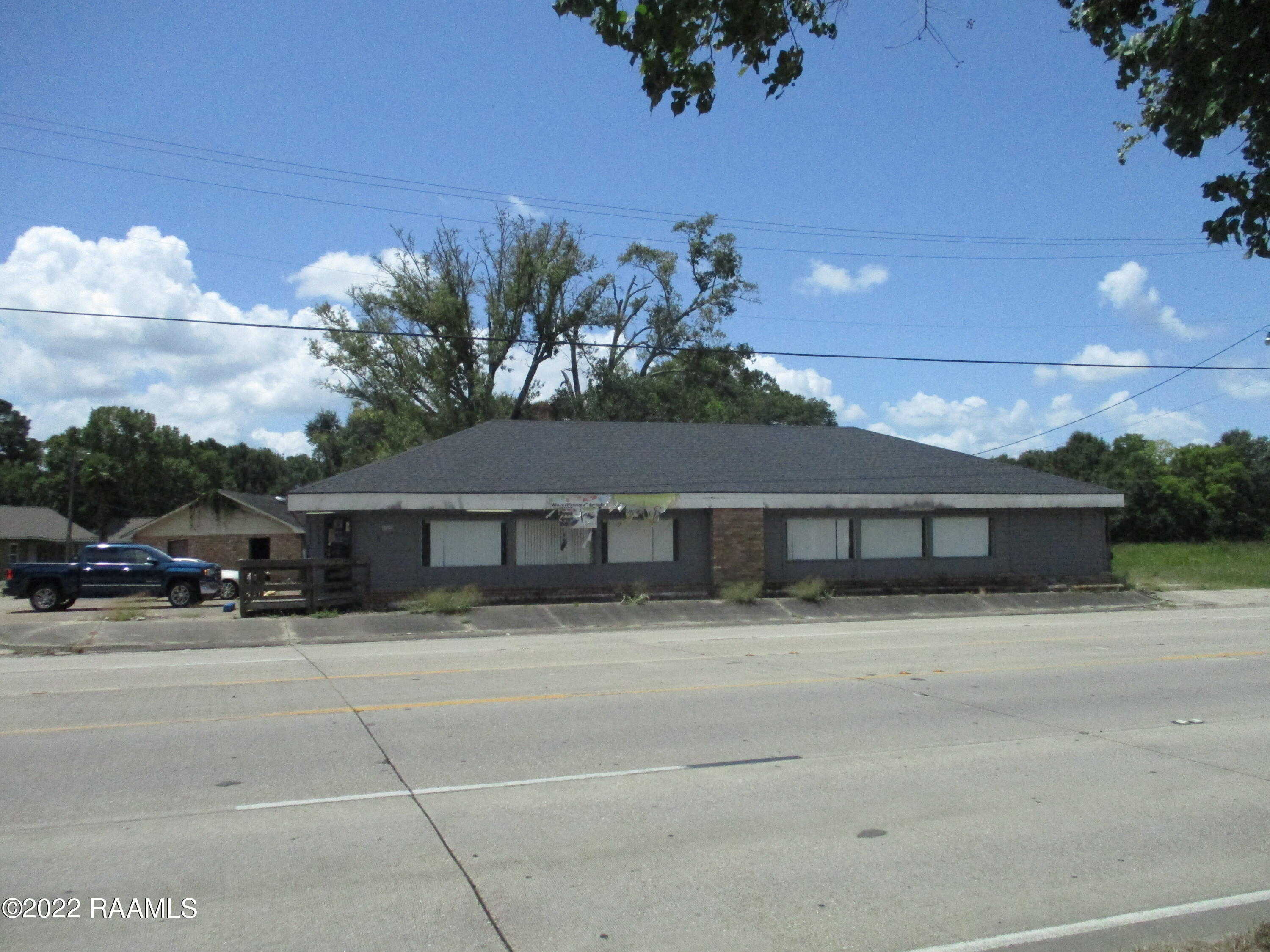 1562 W Main Street, Ville Platte, LA 70586