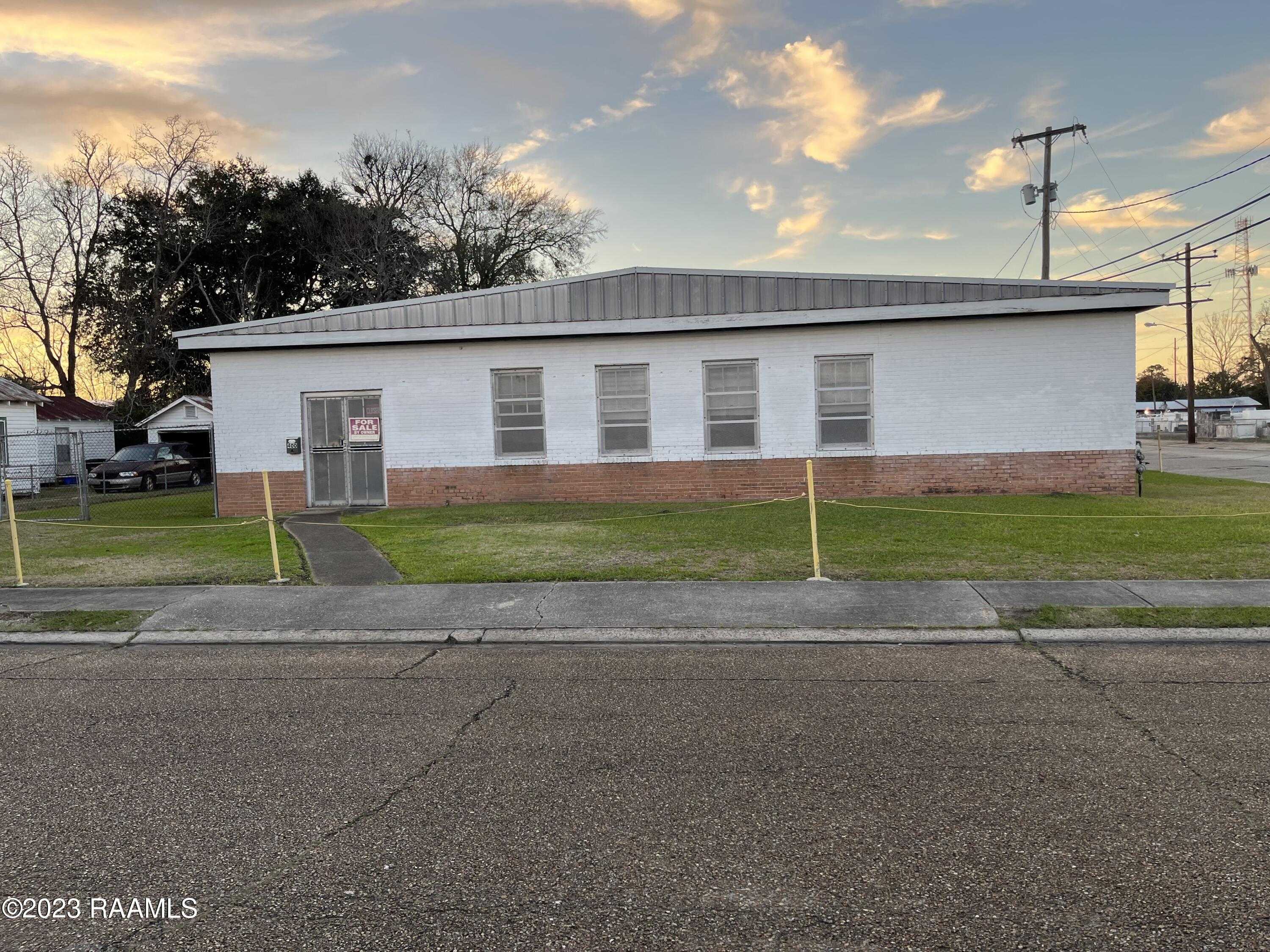 400 French Street, New Iberia, LA 70560