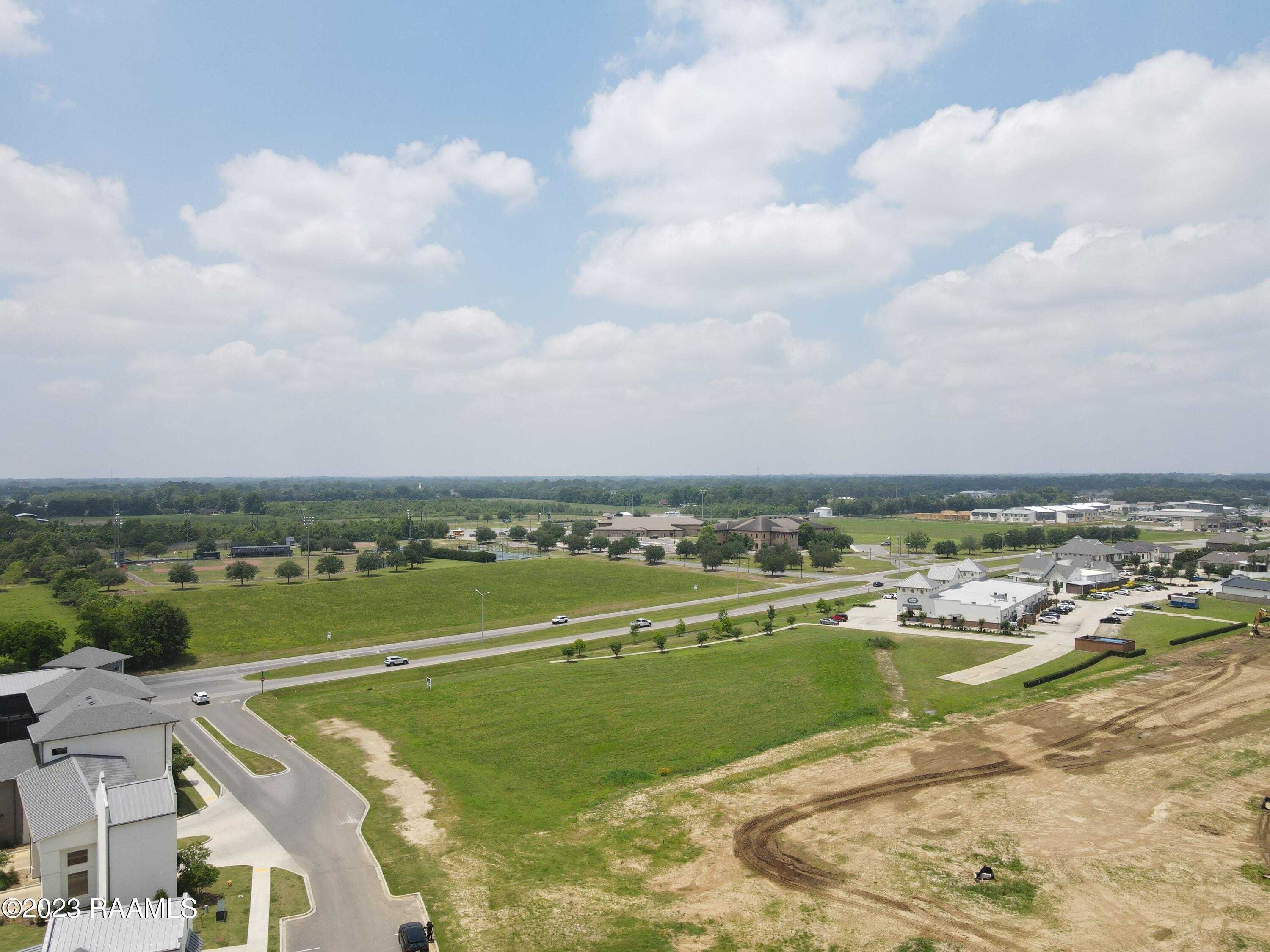 1921 Chemin Metairie Parkway Unit 1 Image | Scout