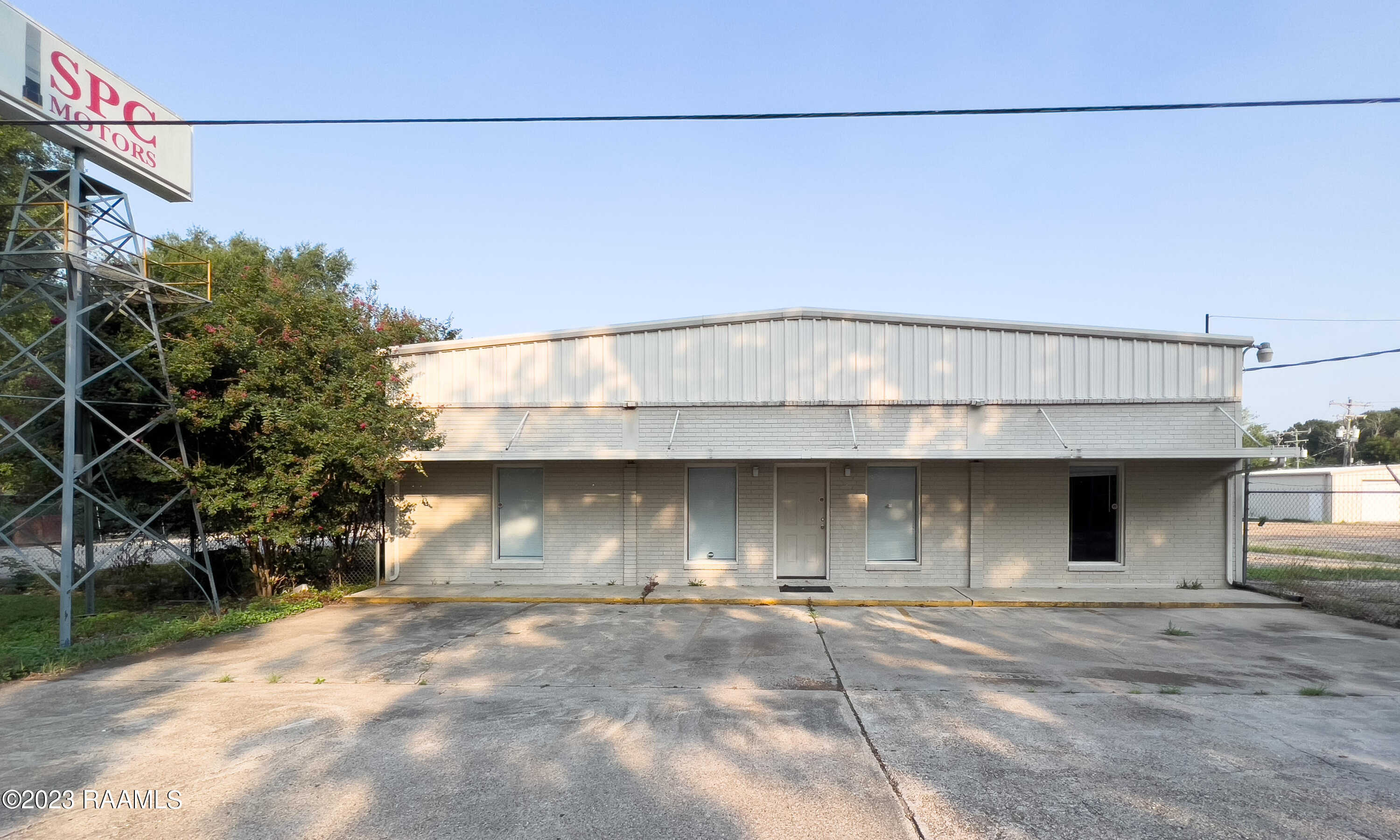 309 Mineral Road Image | Scout