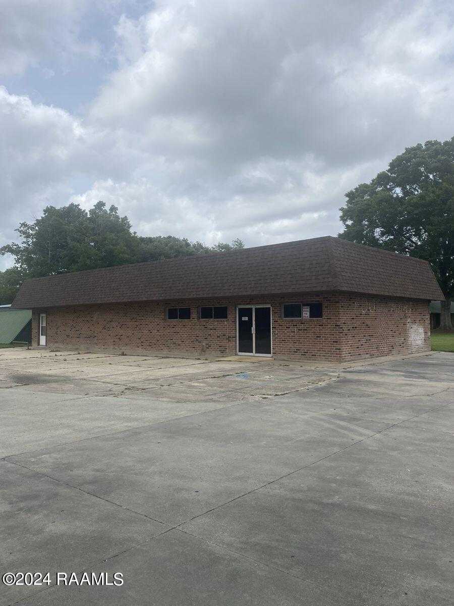 2005 Sugar Mill Road, New Iberia, LA 70563