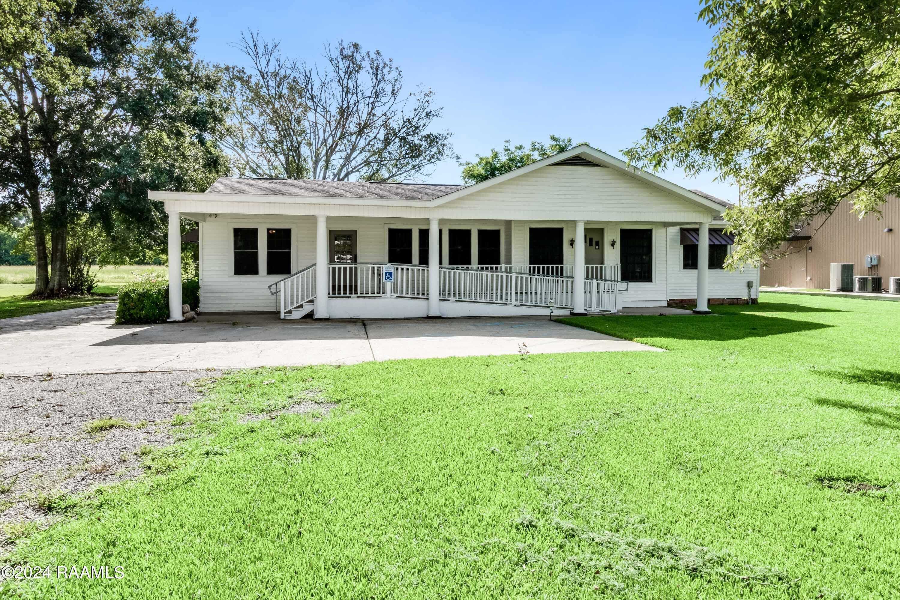 2843 Verot School Road, Lafayette, LA 70508