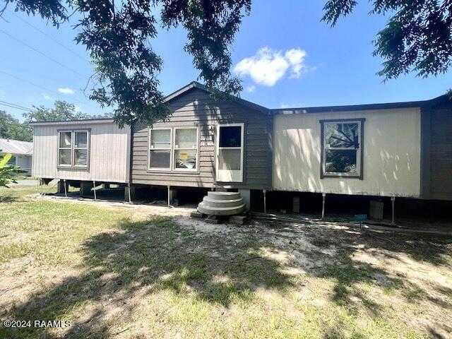 401 Nimitz Street, Eunice, LA 70535