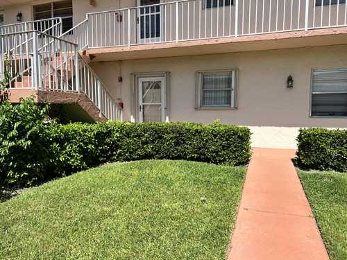 $165,000 - 2Br/2Ba -  for Sale in Greenway Village South Condo 3, Royal Palm Beach