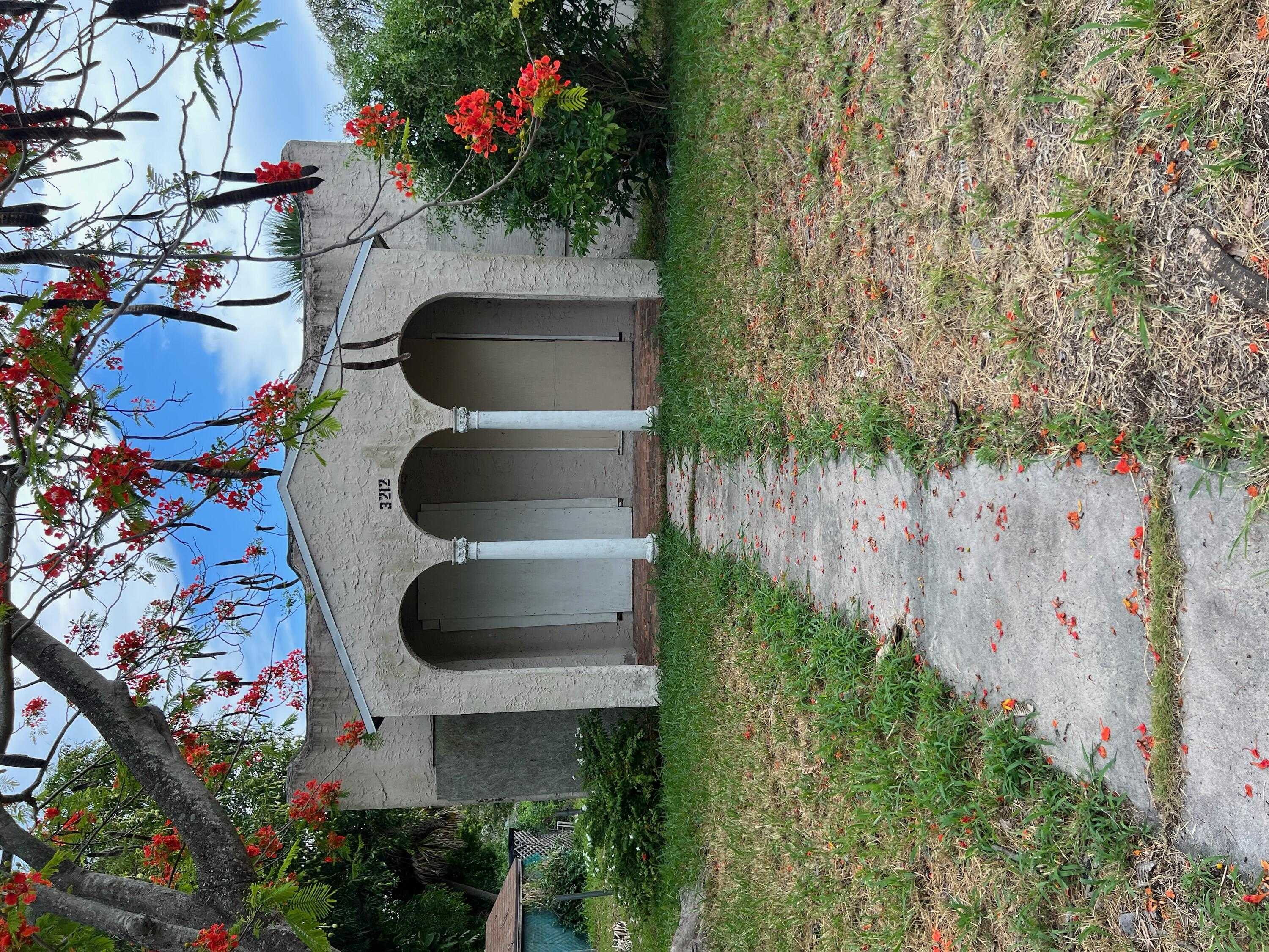 View West Palm Beach, FL 33407 house