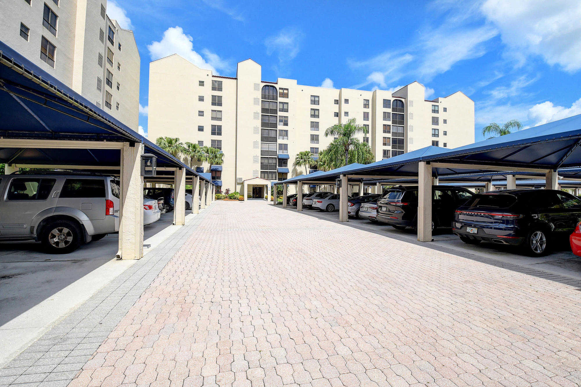 View Boca Raton, FL 33433 residential property