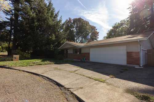 $525,000 - 3Br/2Ba -  for Sale in Milwaukie