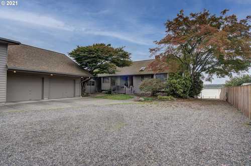 $3,999,000 - 4Br/3Ba -  for Sale in Washougal