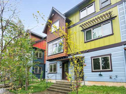 $524,900 - 4Br/3Ba -  for Sale in Cully Association Of Neighbors, Portland