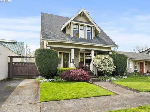 $639,900 - 4Br/3Ba -  for Sale in Hough Neighborhood, Vancouver