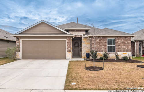 $339,900 - 4Br/2Ba -  for Sale in Heather Glen Phase 2, New Braunfels