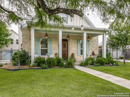 $975,000 - 5Br/5Ba -  for Sale in North Heights, Boerne