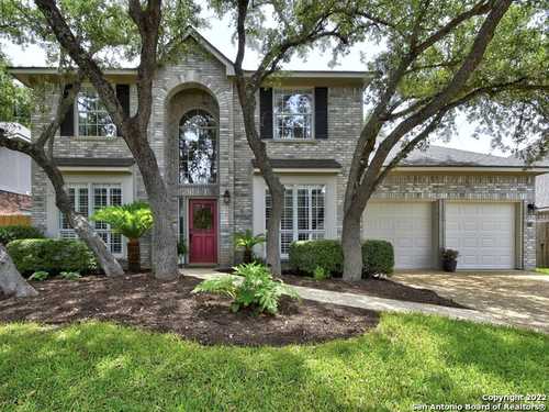 $600,000 - 5Br/3Ba -  for Sale in Hollow At Inwood, San Antonio