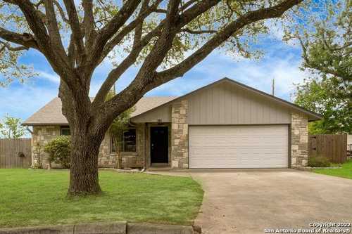 $369,900 - 3Br/2Ba -  for Sale in None, Boerne