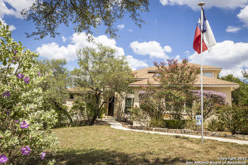 $784,160 - 4Br/3Ba -  for Sale in Shadow Canyon, Helotes
