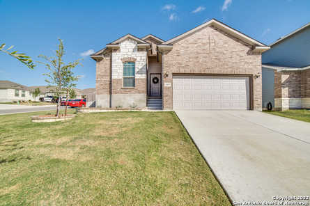 $389,900 - 3Br/2Ba -  for Sale in Overlook At Creekside, New Braunfels