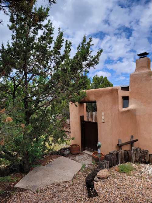 $314,900 - 1Br/1Ba -  for Sale in North Hill Comp, Santa Fe