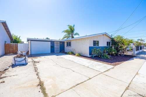 $979,900 - 5Br/2Ba -  for Sale in Clairemont Mesa, San Diego