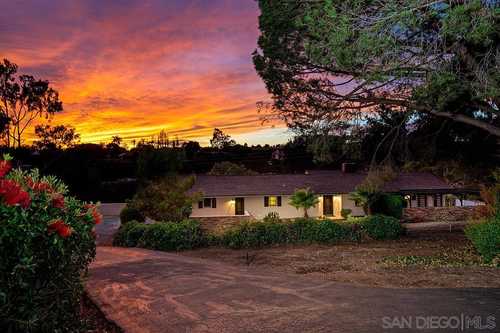 $1,995,000 - 4Br/3Ba -  for Sale in Covenant, Rancho Santa Fe