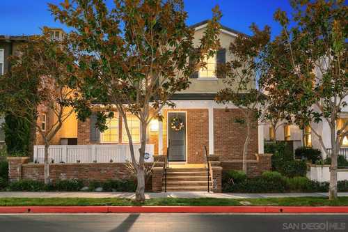 $1,674,999 - 4Br/3Ba -  for Sale in Portico, San Diego
