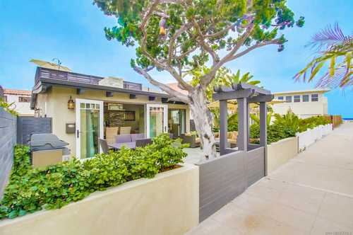 $2,699,000 - 3Br/2Ba -  for Sale in South Mission Beach, San Diego