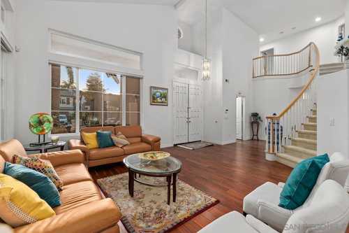 $2,788,888 - 6Br/5Ba -  for Sale in Huntington Heights, San Diego