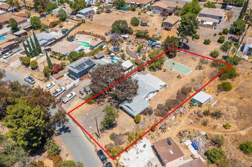 $699,500 - 3Br/2Ba -  for Sale in Hilldale, San Diego