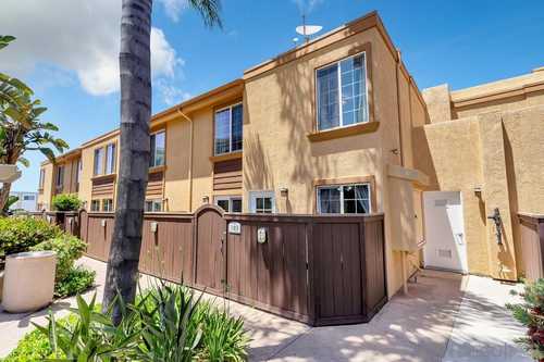 $597,000 - 2Br/2Ba -  for Sale in Clairemont Mesa, San Diego