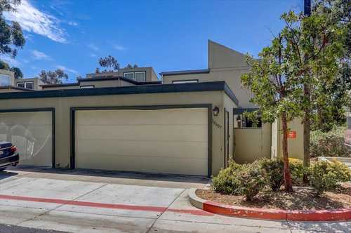 $899,000 - 4Br/3Ba -  for Sale in The Grove, San Diego