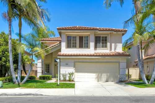 $1,350,000 - 4Br/3Ba -  for Sale in Woodcrest Hills, San Diego
