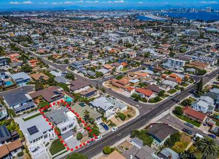 $1,990,000 - 5Br/3Ba -  for Sale in Point Loma, San Diego