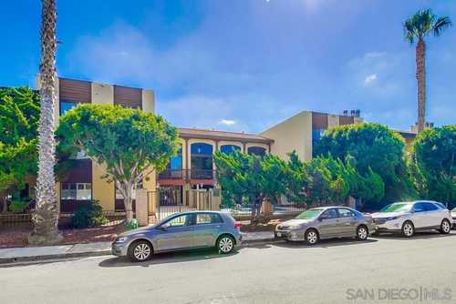 $719,000 - 2Br/2Ba -  for Sale in Hillcrest/mission Hills, San Diego
