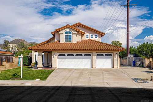 $1,349,000 - 4Br/3Ba -  for Sale in Rancho Arbolitos, Poway