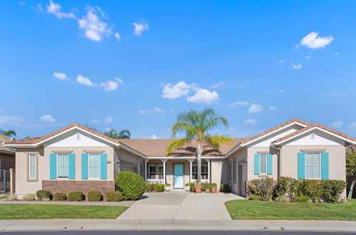 $1,140,000 - 4Br/3Ba -  for Sale in Brookside, Escondido