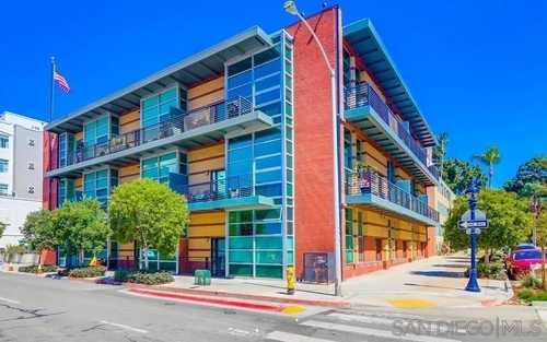 $739,000 - 1Br/2Ba -  for Sale in Bankers Hill, San Diego