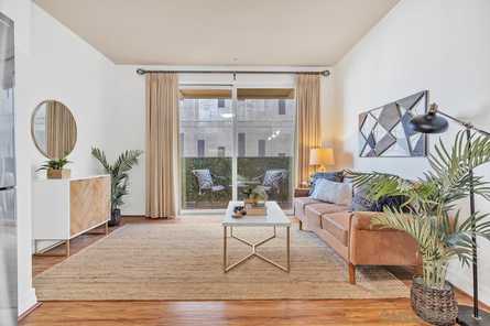 $450,000 - 1Br/1Ba -  for Sale in Park Avenue East, San Diego