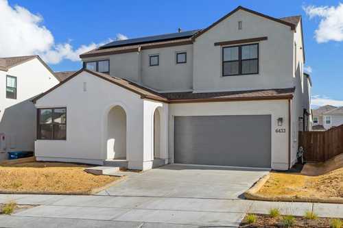 $2,228,000 - 5Br/6Ba -  for Sale in Sendero Collection, San Diego