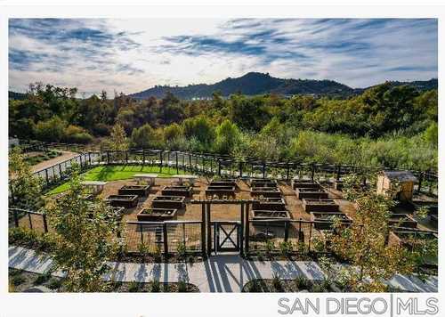 $542,357 - 4Br/3Ba -  for Sale in Citro, Fallbrook