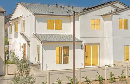 $542,058 - 3Br/3Ba -  for Sale in Citro, Fallbrook