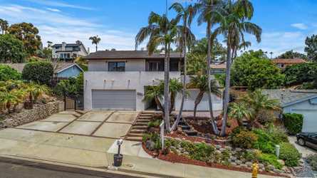 $1,899,000 - 3Br/3Ba -  for Sale in Poinsettia Heights, Cardiff By The Sea