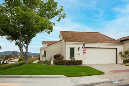 $1,150,000 - 3Br/2Ba -  for Sale in Oaks North, San Diego