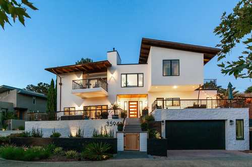 $2,385,000 - 3Br/4Ba -  for Sale in Roseville-fleetridge, San Diego