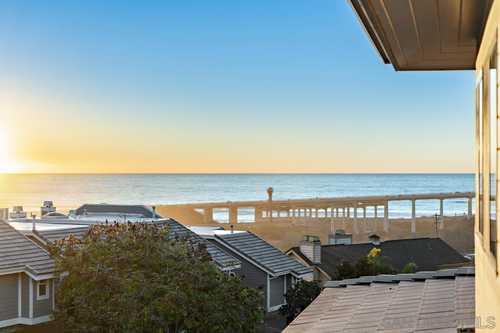 $4,450,000 - 5Br/6Ba -  for Sale in Torrey Pines State Beach, Del Mar