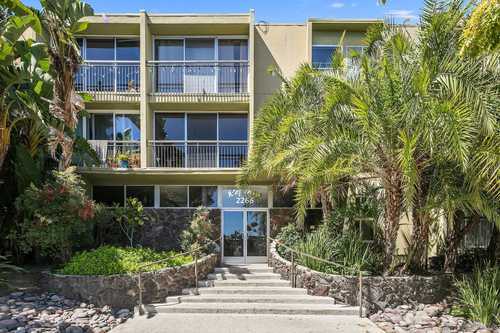 $699,999 - 2Br/2Ba -  for Sale in Pacific Beach, San Diego