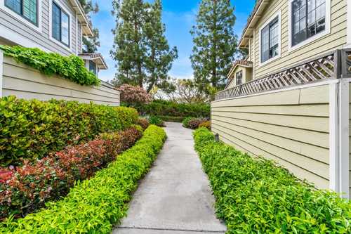 $1,188,000 - 3Br/3Ba -  for Sale in Coral Cove, San Diego