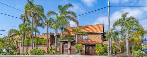 $1,925,000 - 3Br/3Ba -  for Sale in Point Loma, San Diego
