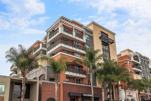 $749,000 - 2Br/2Ba -  for Sale in Hillcrest Bankers Hill, San Diego