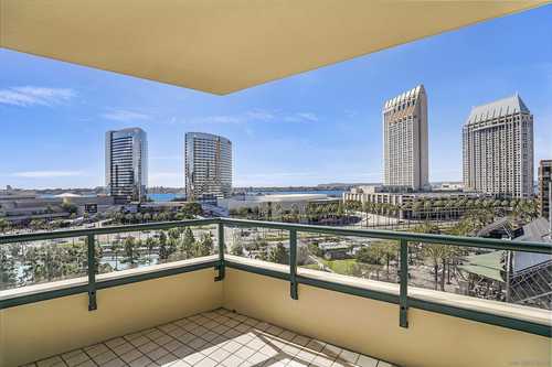 $1,600,000 - 2Br/2Ba -  for Sale in Marina District, San Diego